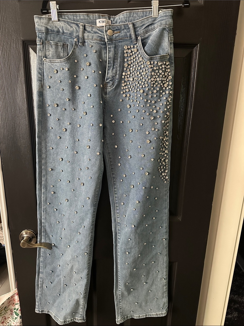 Kiwi Light Blue rhinestone Studded Straight-Leg Jeans